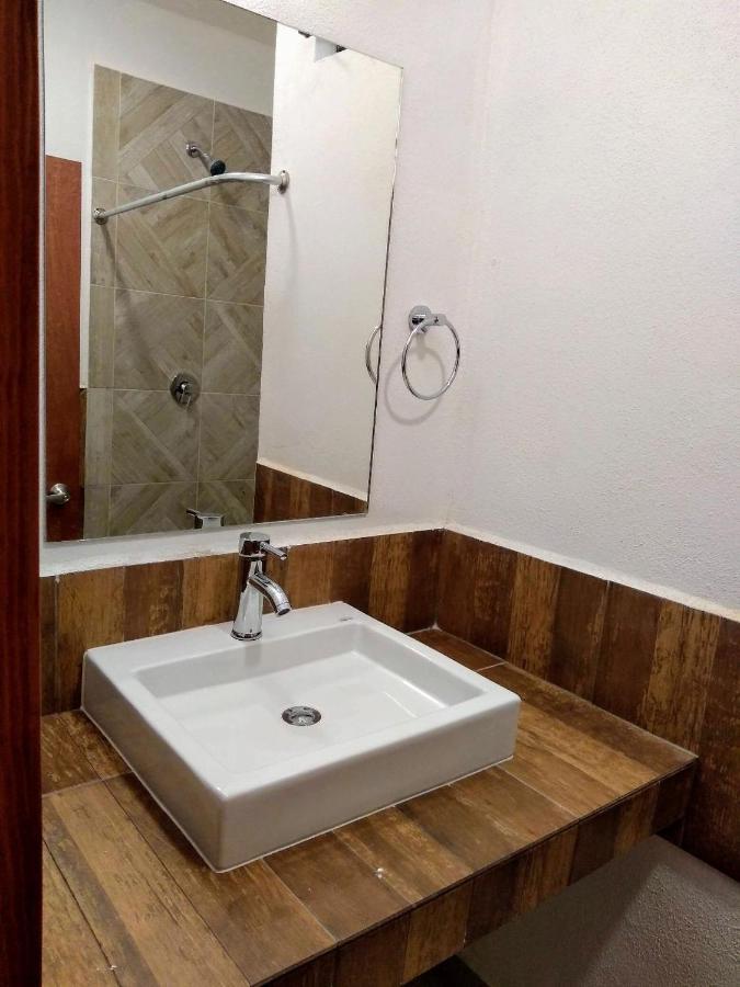 Casa Republik Hotel Leon Luaran gambar